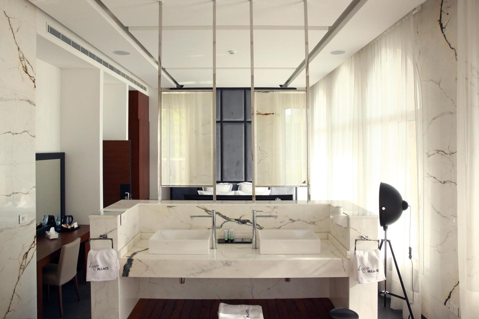 Luxor Hotel Jounieh Rum bild